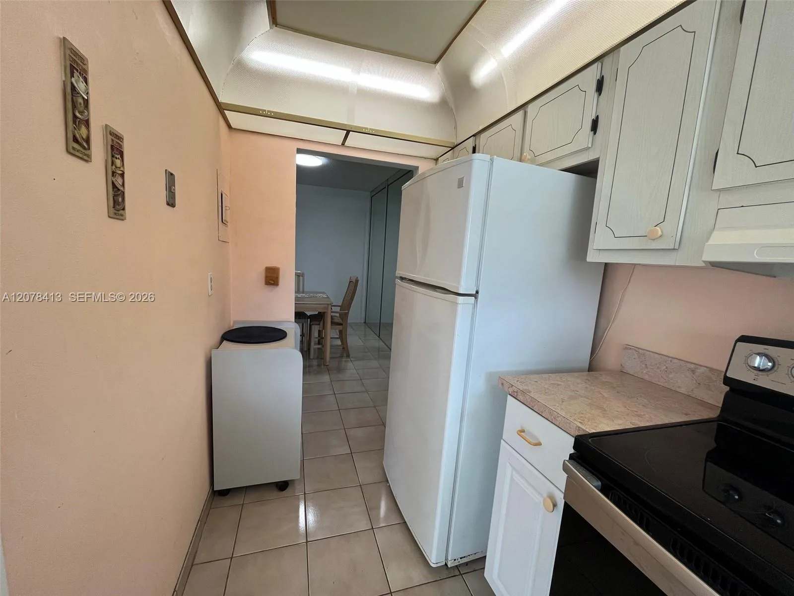581 Blue Heron Dr # 307-B, Hallandale Beach, FL 33009 photo 13