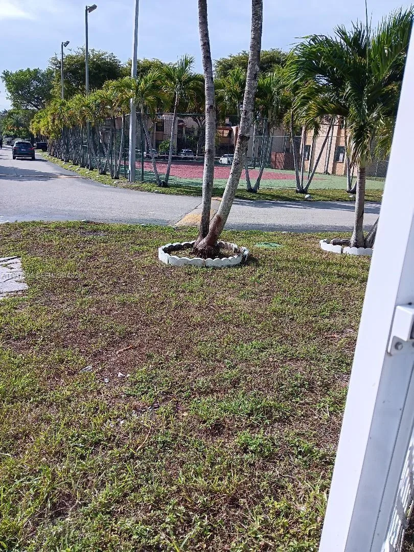 271 W Park Dr # 1-7, Miami, FL 33172 photo 6