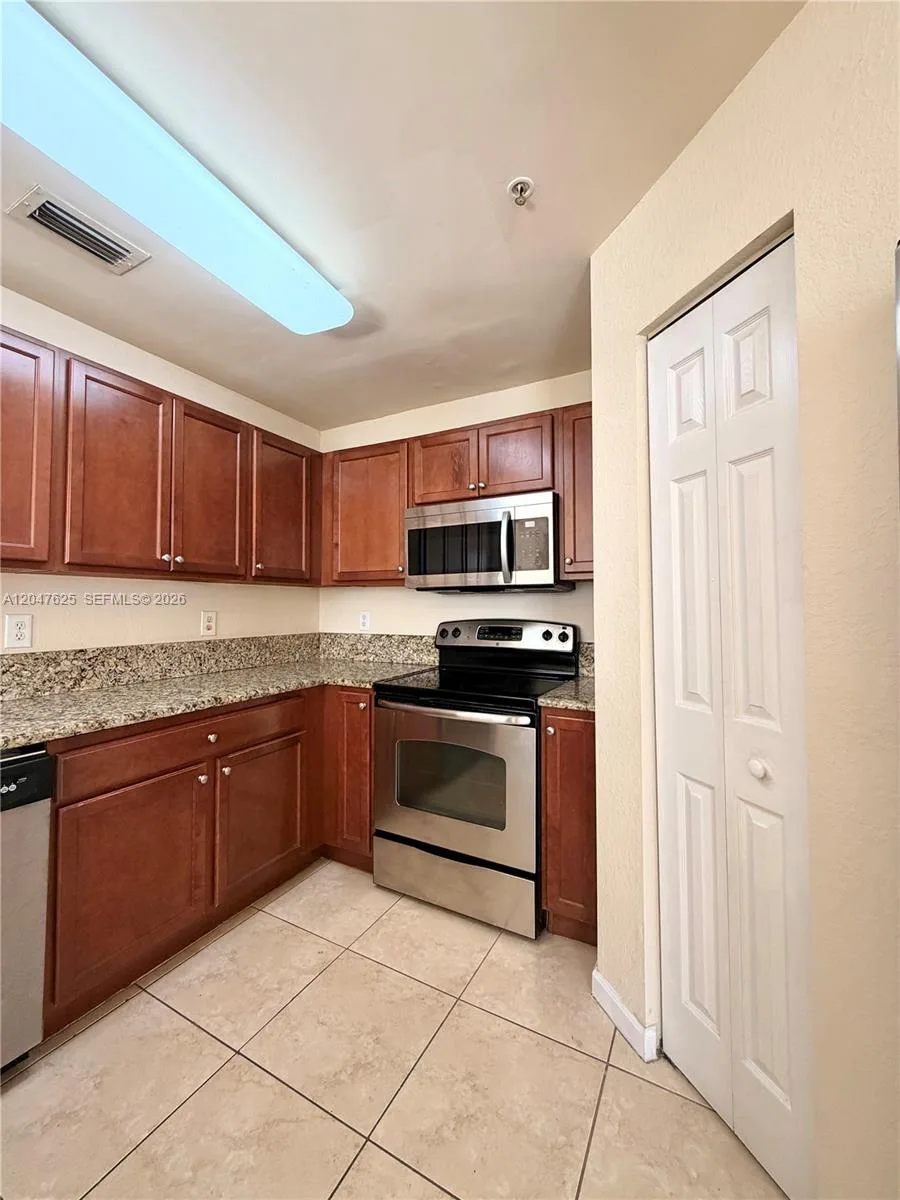 11603 NW 89th St # 109, Doral, FL 33178 photo 12