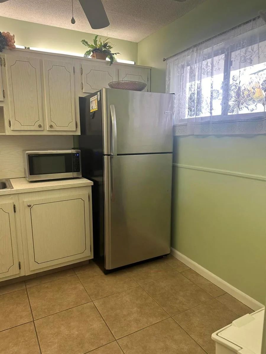 2812 S Garden Dr # 304, Lake Worth, FL 33461 photo 13