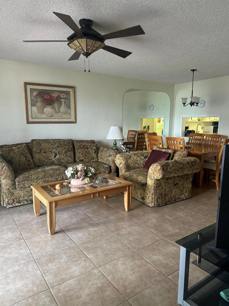 2812 S Garden Dr # 304, Lake Worth, FL 33461 photo 7