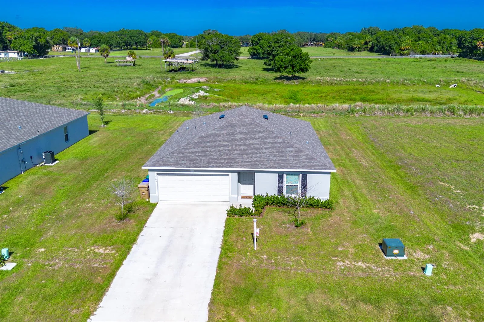 1305 NW 7th Avenue, Okeechobee, FL 34972 photo 3