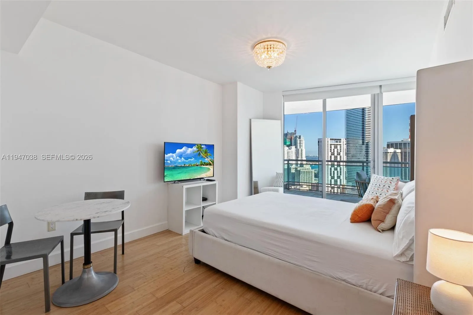 350 S Miami Ave # 3501, Miami, FL 33130 photo 13