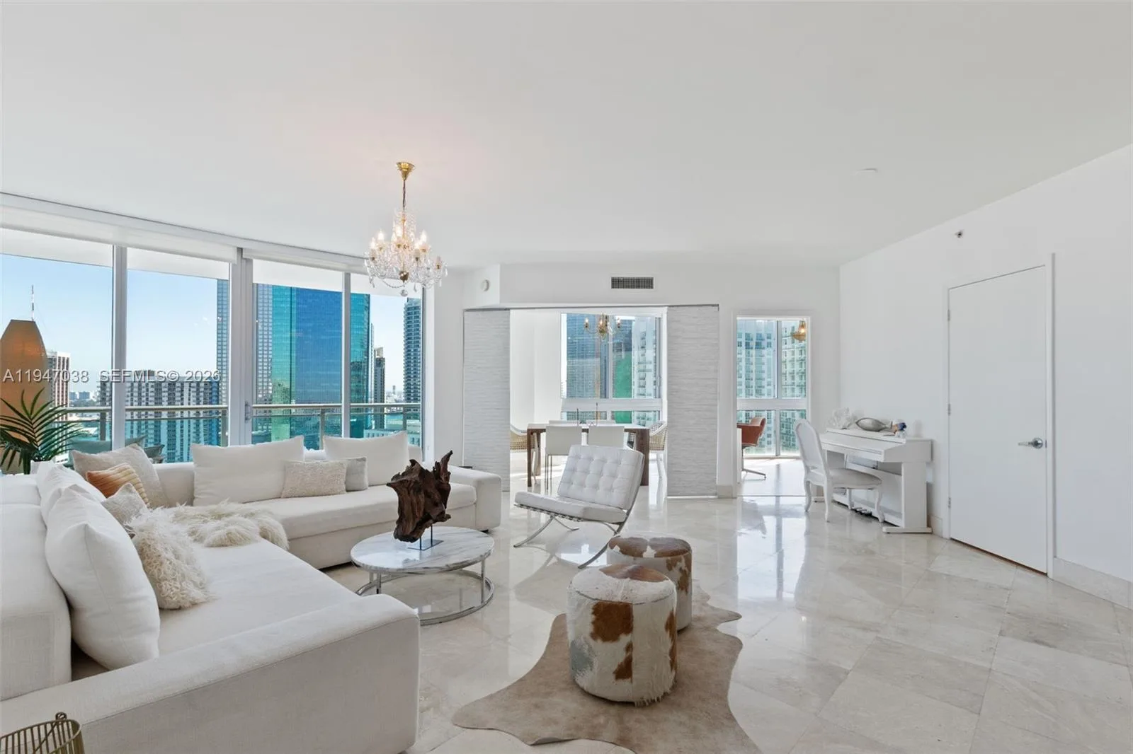 350 S Miami Ave # 3501, Miami, FL 33130 photo 5