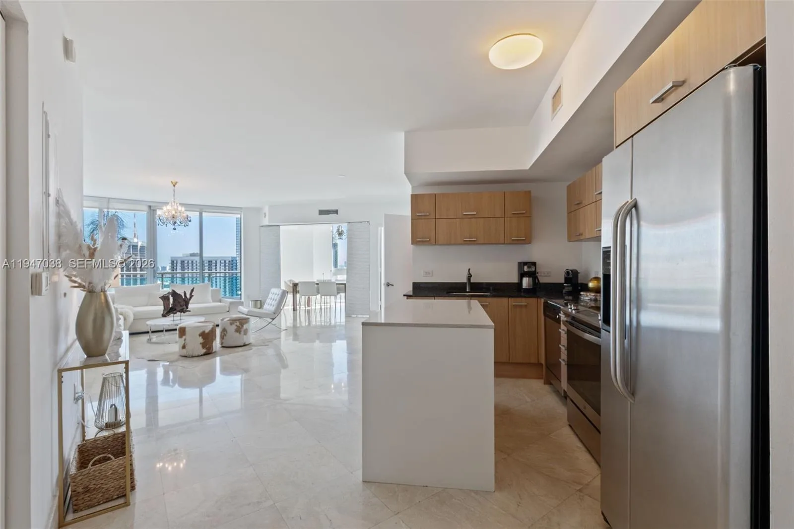 350 S Miami Ave # 3501, Miami, FL 33130 photo 9