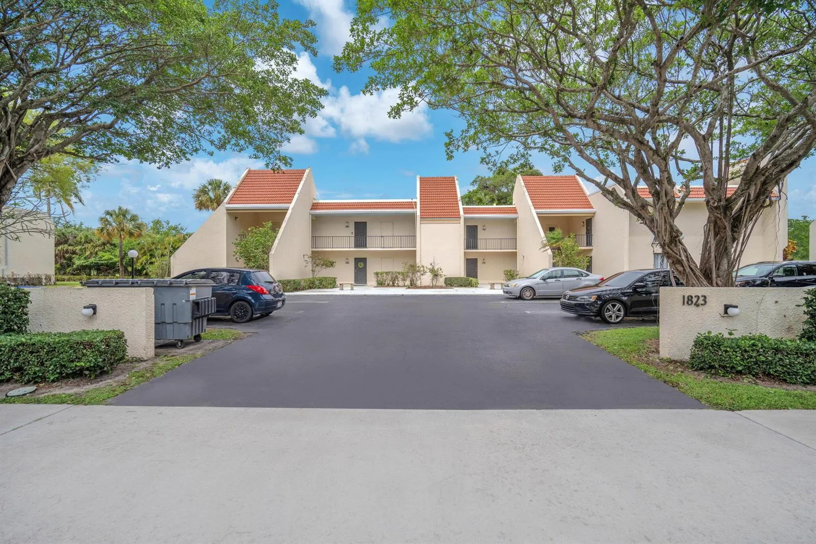 1823 Presidential Way # E101, West Palm Beach, FL 33401