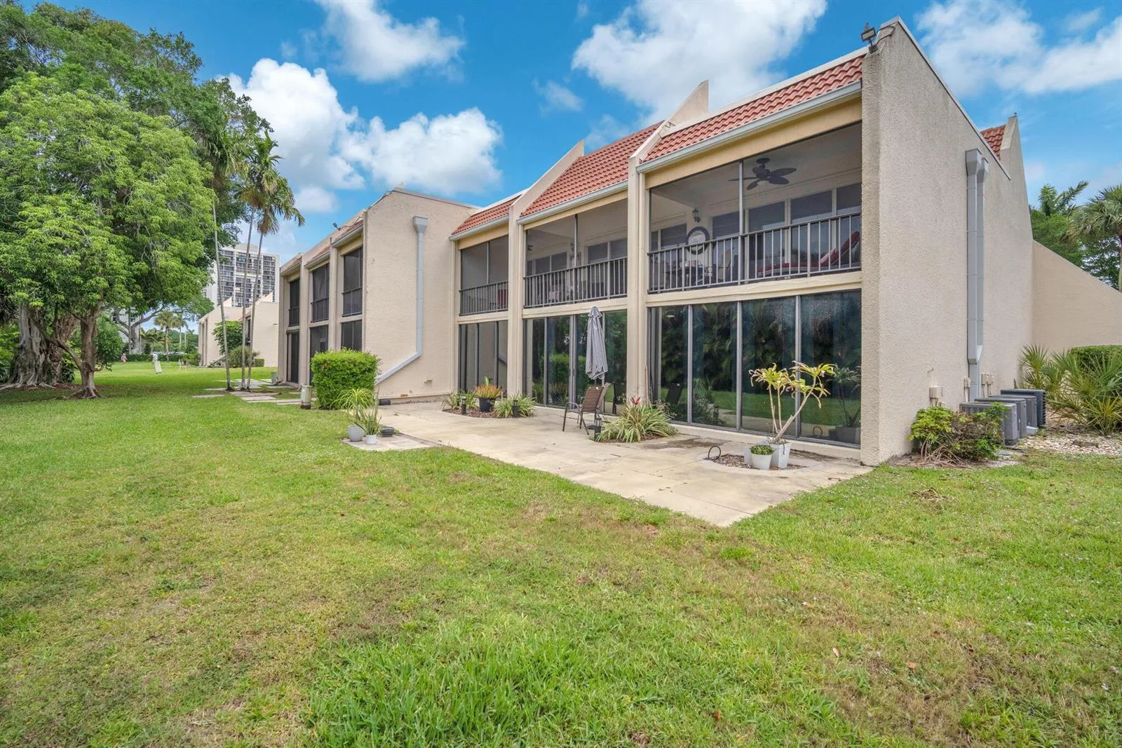 1823 Presidential Way # E101, West Palm Beach, FL 33401 photo 9