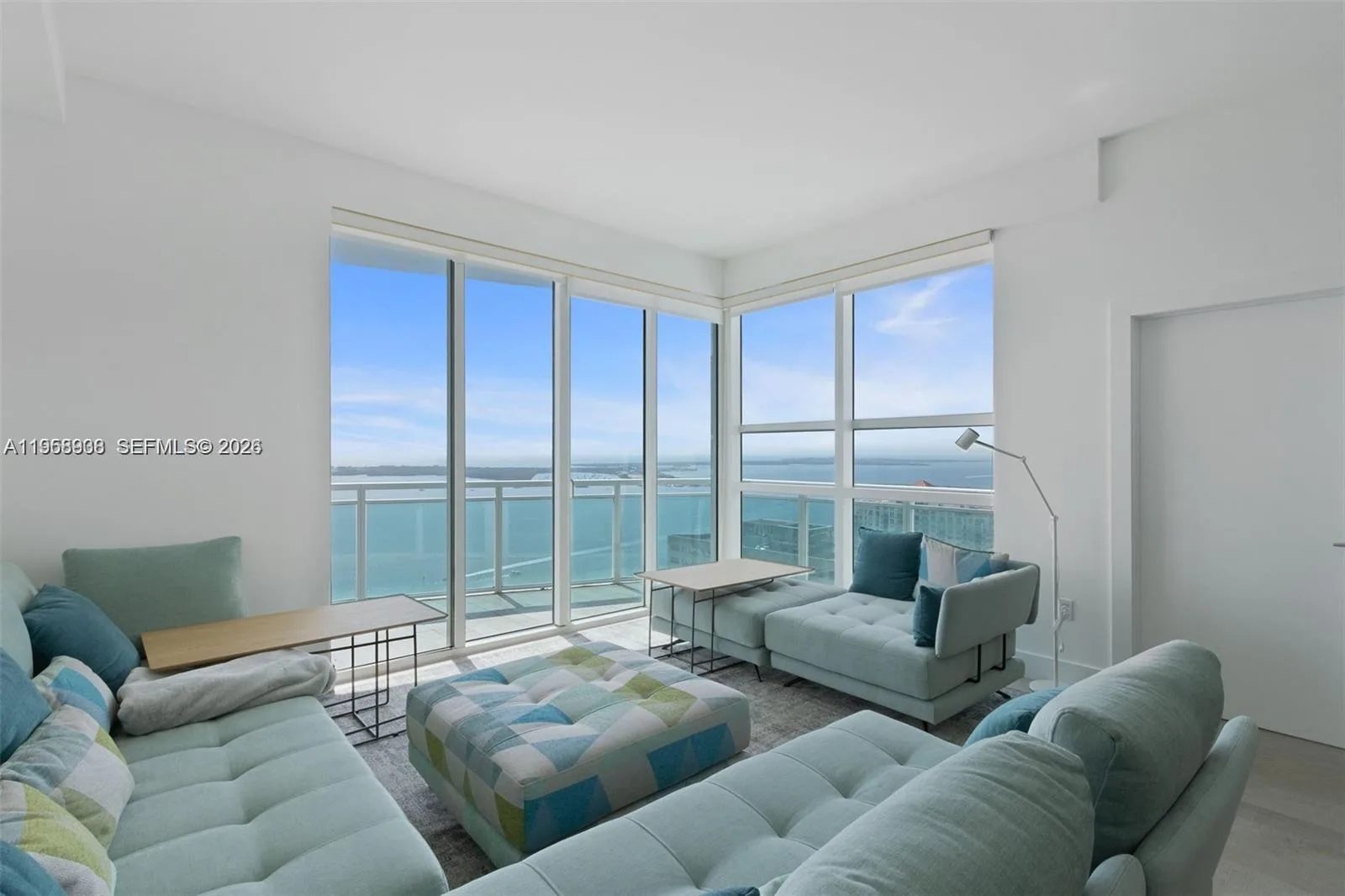 950 Brickell Bay Dr # 4411, Miami, FL 33131 photo 2