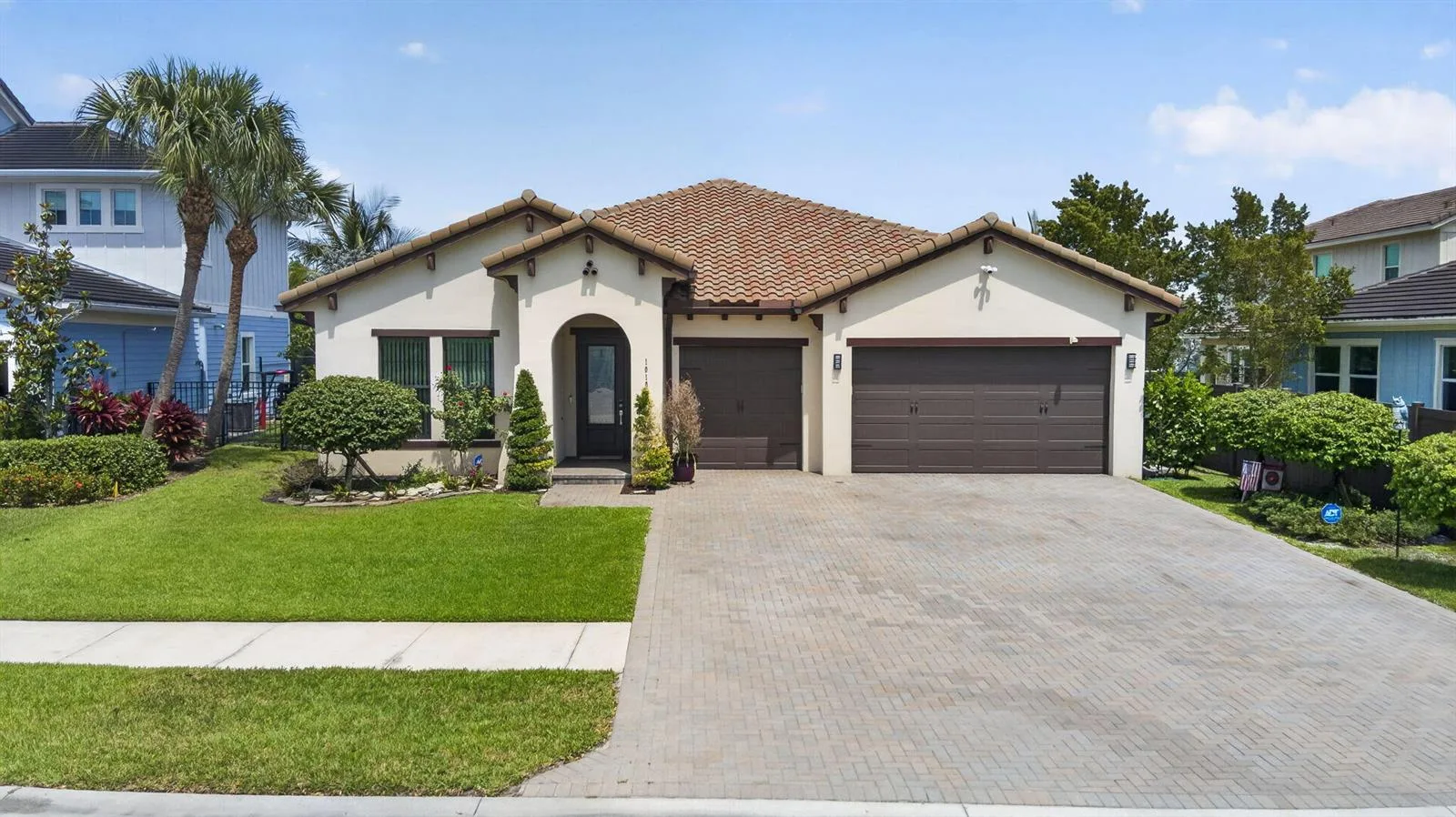 1010 Sweetgrass Street, Loxahatchee, FL 33470