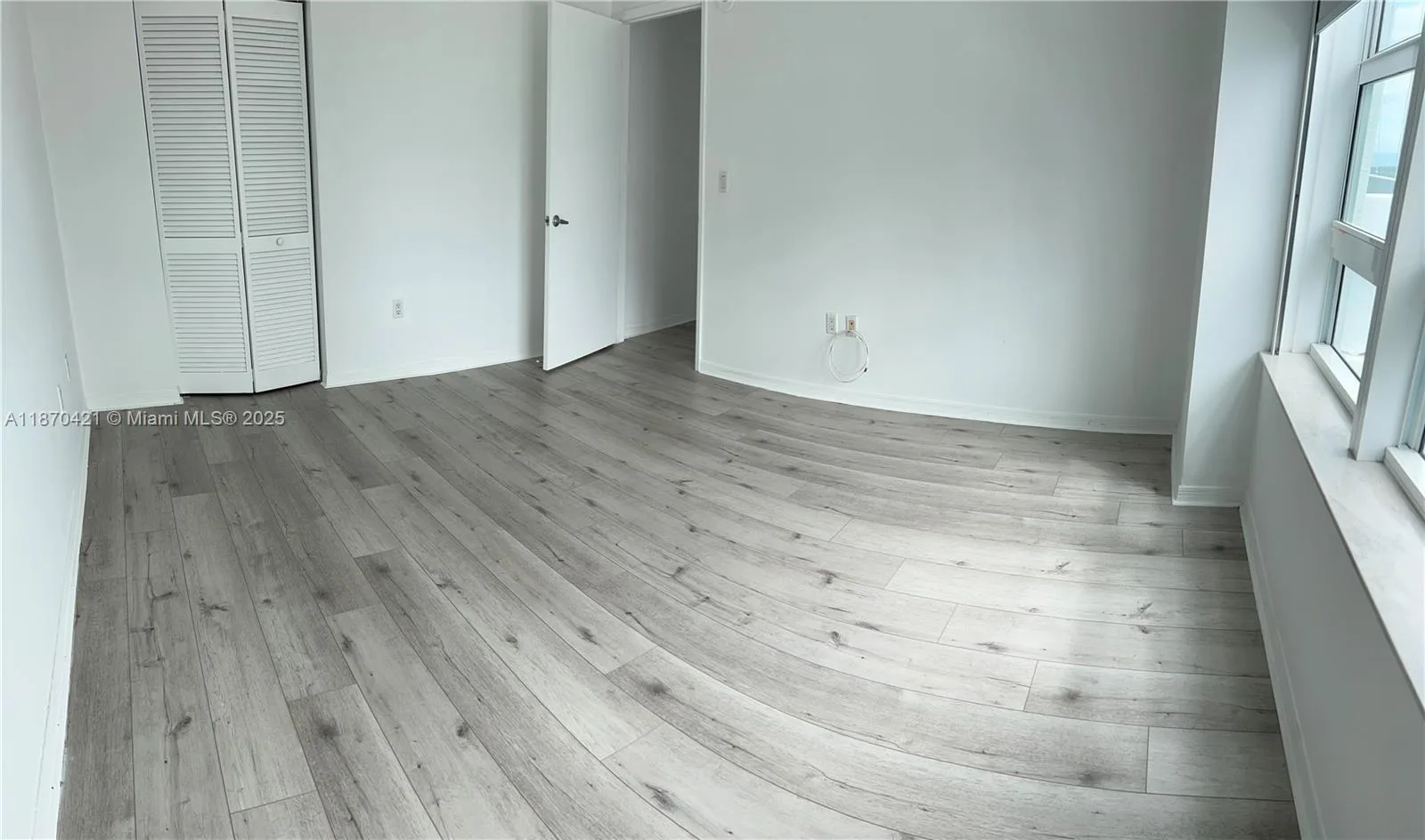 950 Brickell Bay Dr # 4503, Miami, FL 33131 photo 12