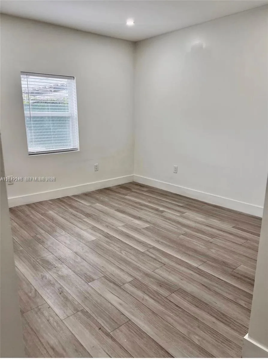 852 SW 13th Ave # 5, Miami, FL 33135 photo 11