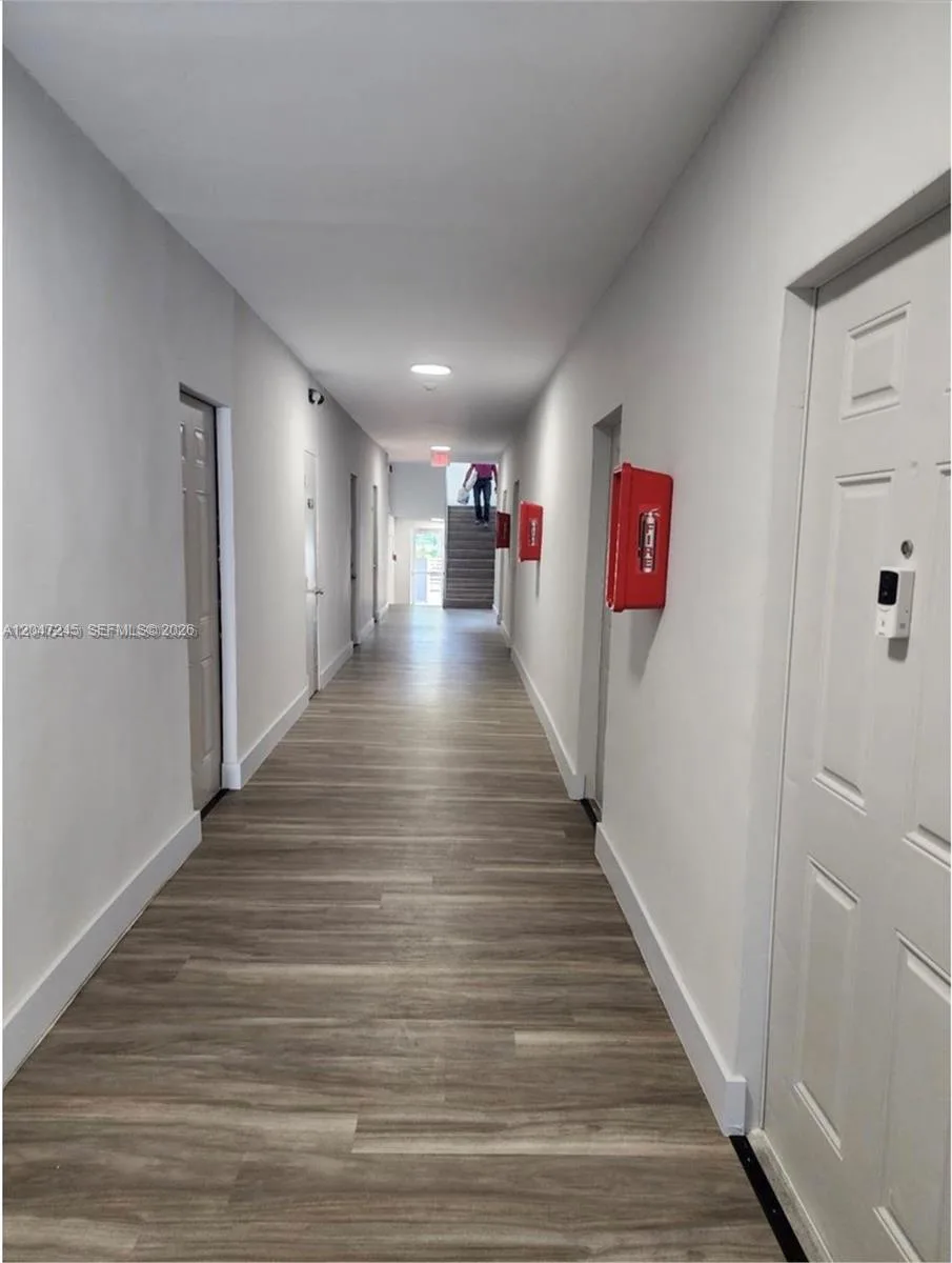 852 SW 13th Ave # 5, Miami, FL 33135 photo 4