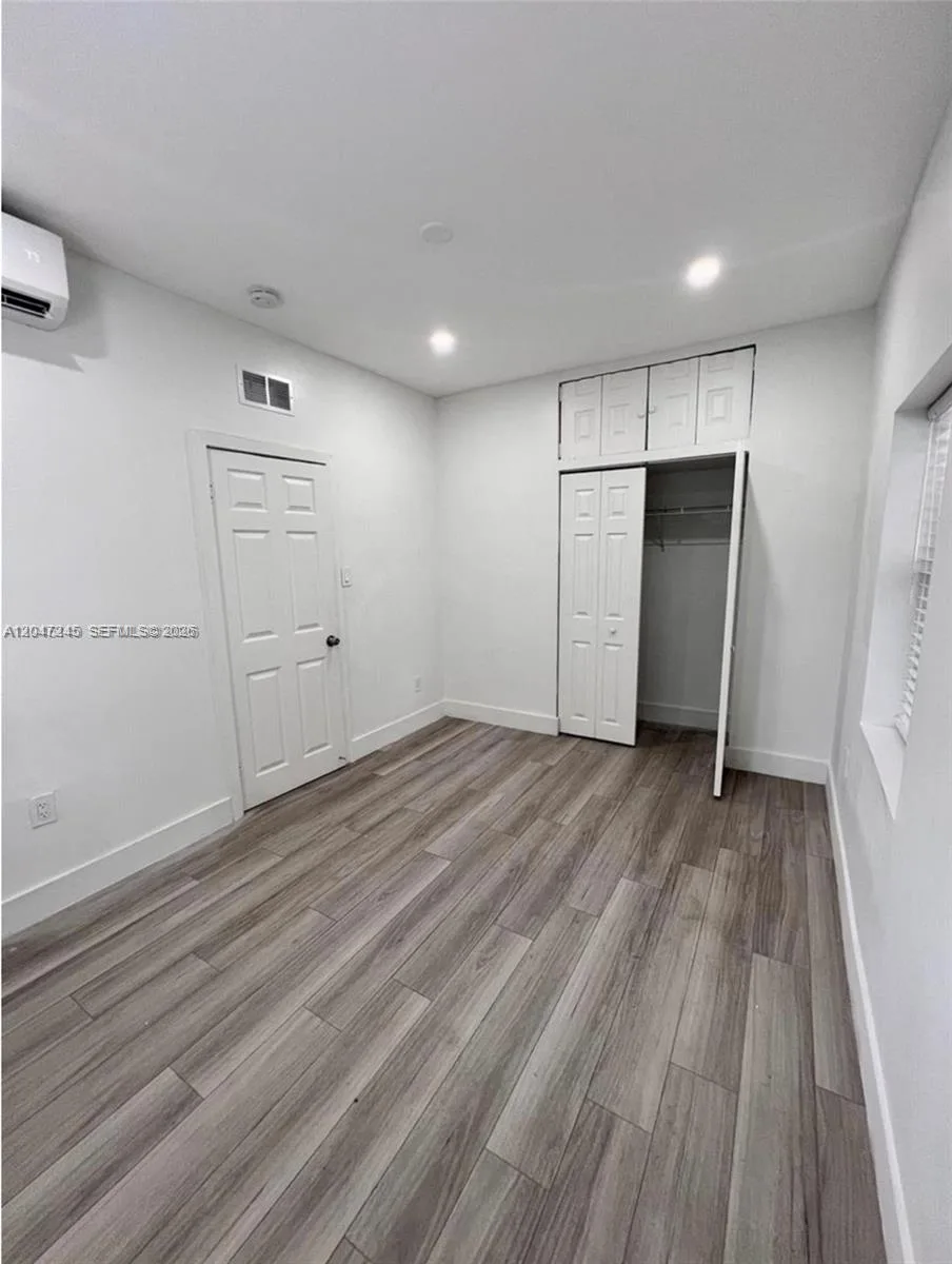 852 SW 13th Ave # 5, Miami, FL 33135 photo 6
