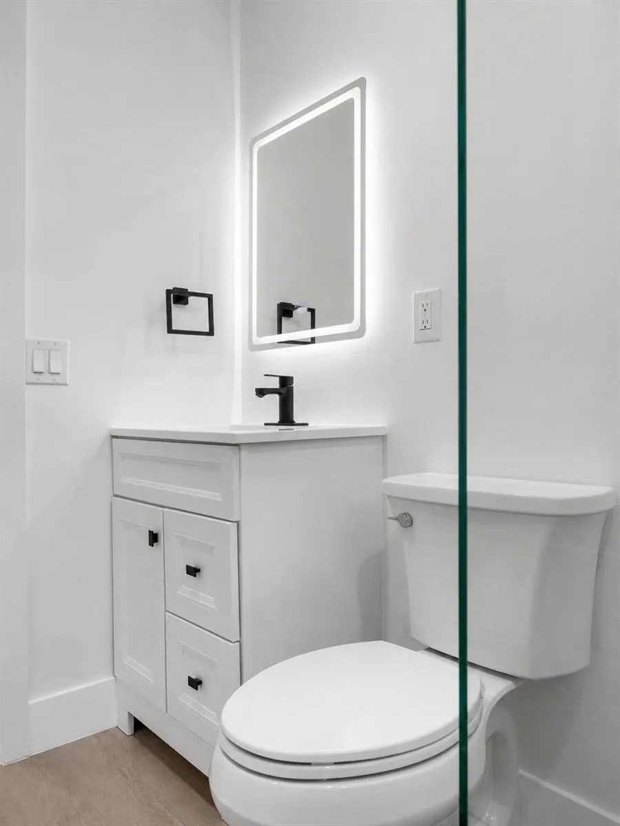 2013 Longwood Road, West Palm Beach, FL 33409 photo 12