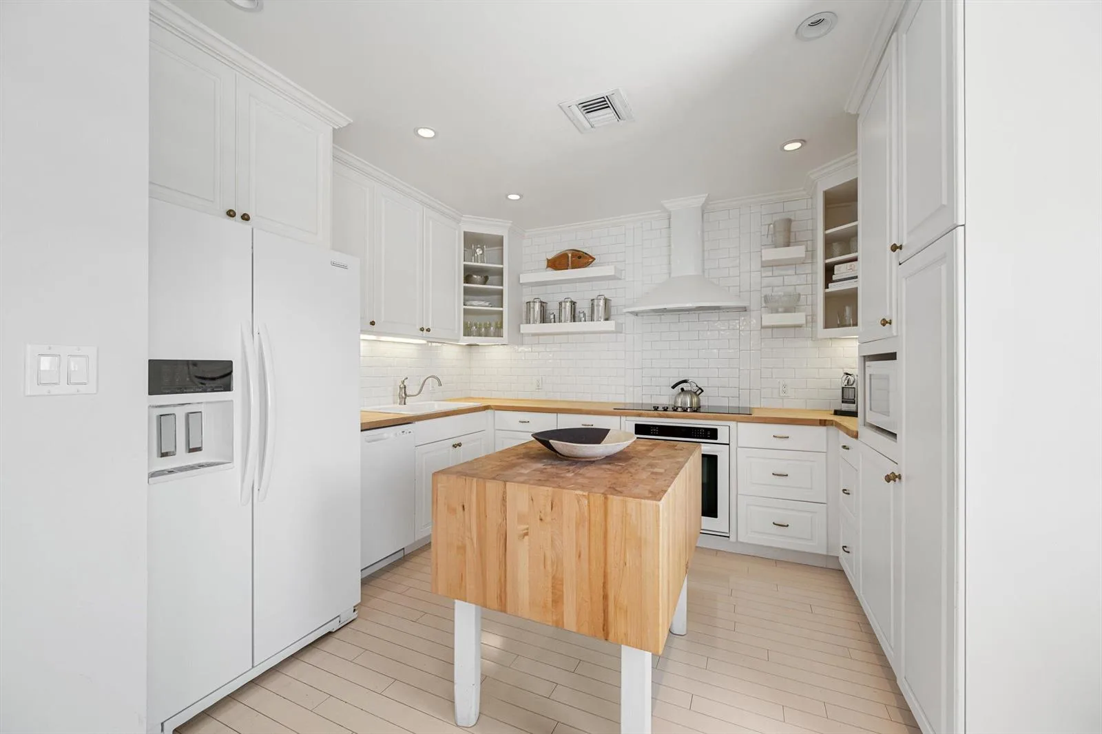 300 S Ocean Boulevard # 4f, Palm Beach, FL 33480 photo 8