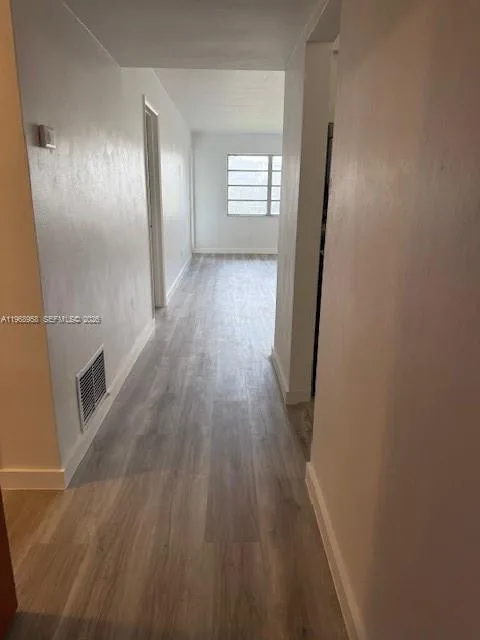 1400 NE 191st St # 308, Miami, FL 33179