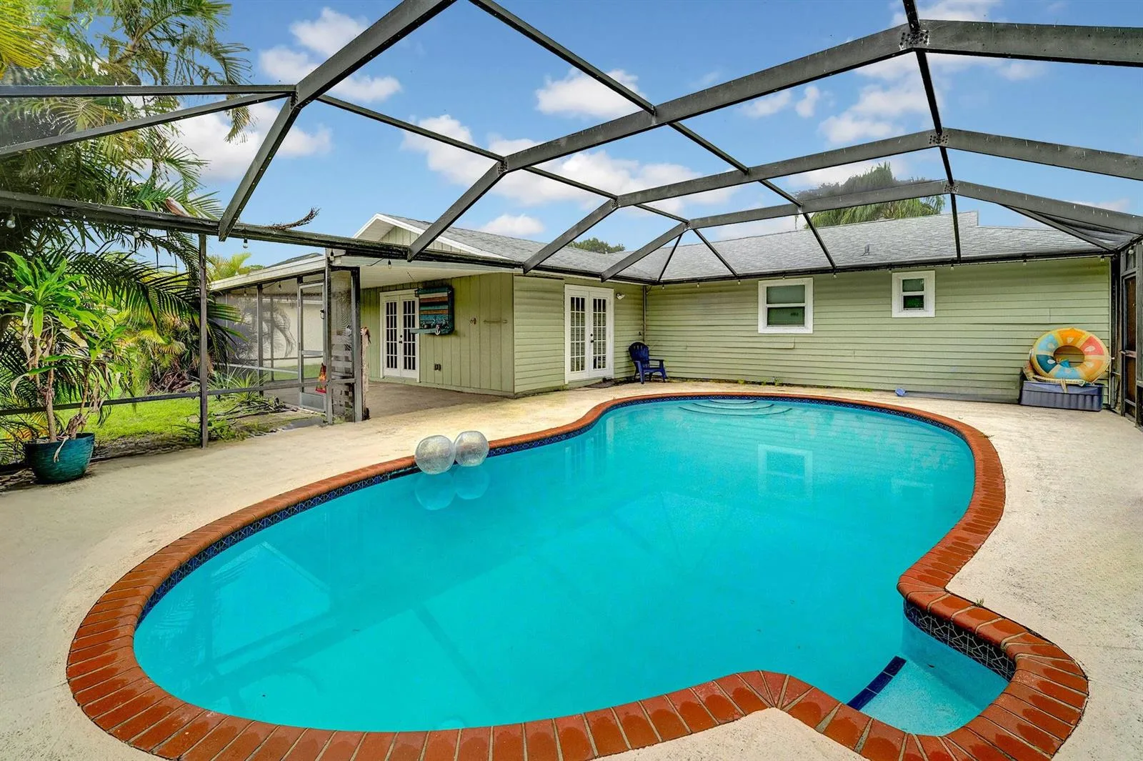 1918 SE Cheltenham Street, Port St. Lucie, FL 34983 photo 8