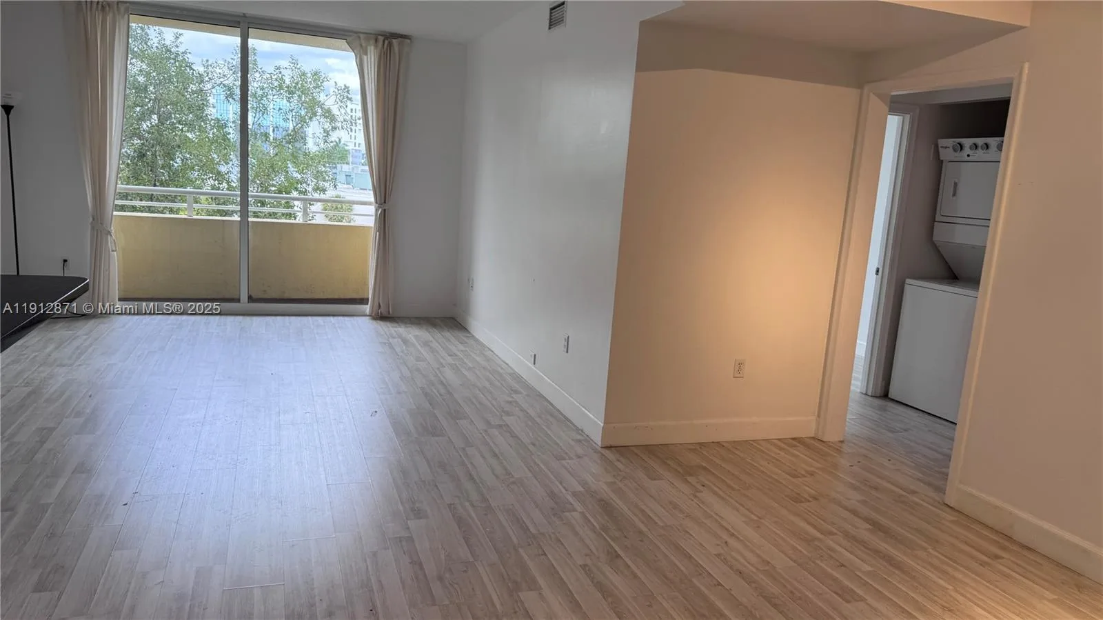 18800 NE 29th Ave # 303, Aventura, FL 33180