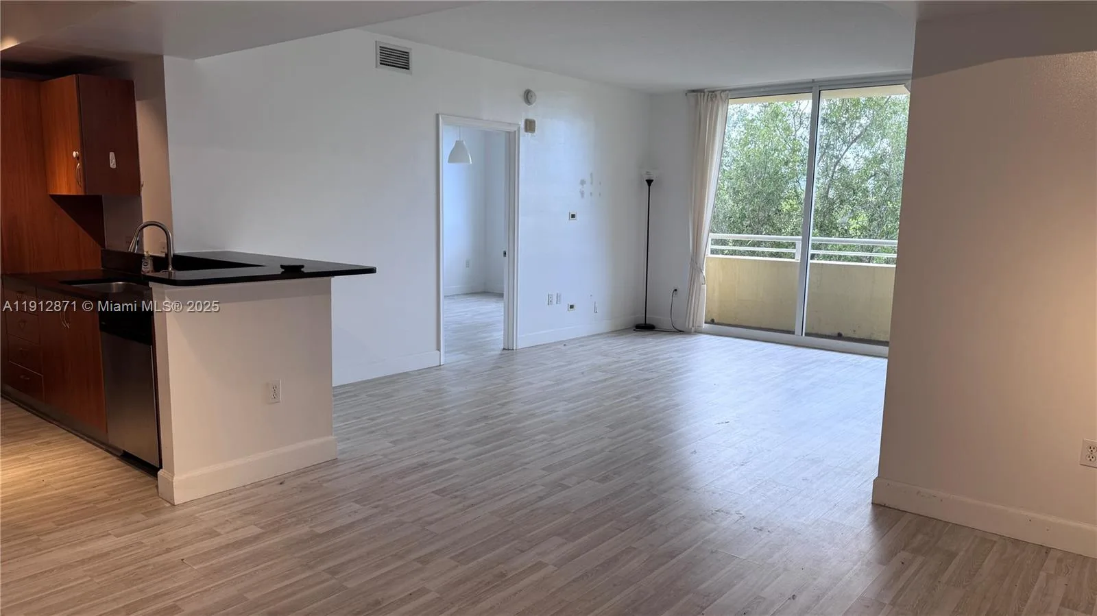 18800 NE 29th Ave # 303, Aventura, FL 33180 photo 6
