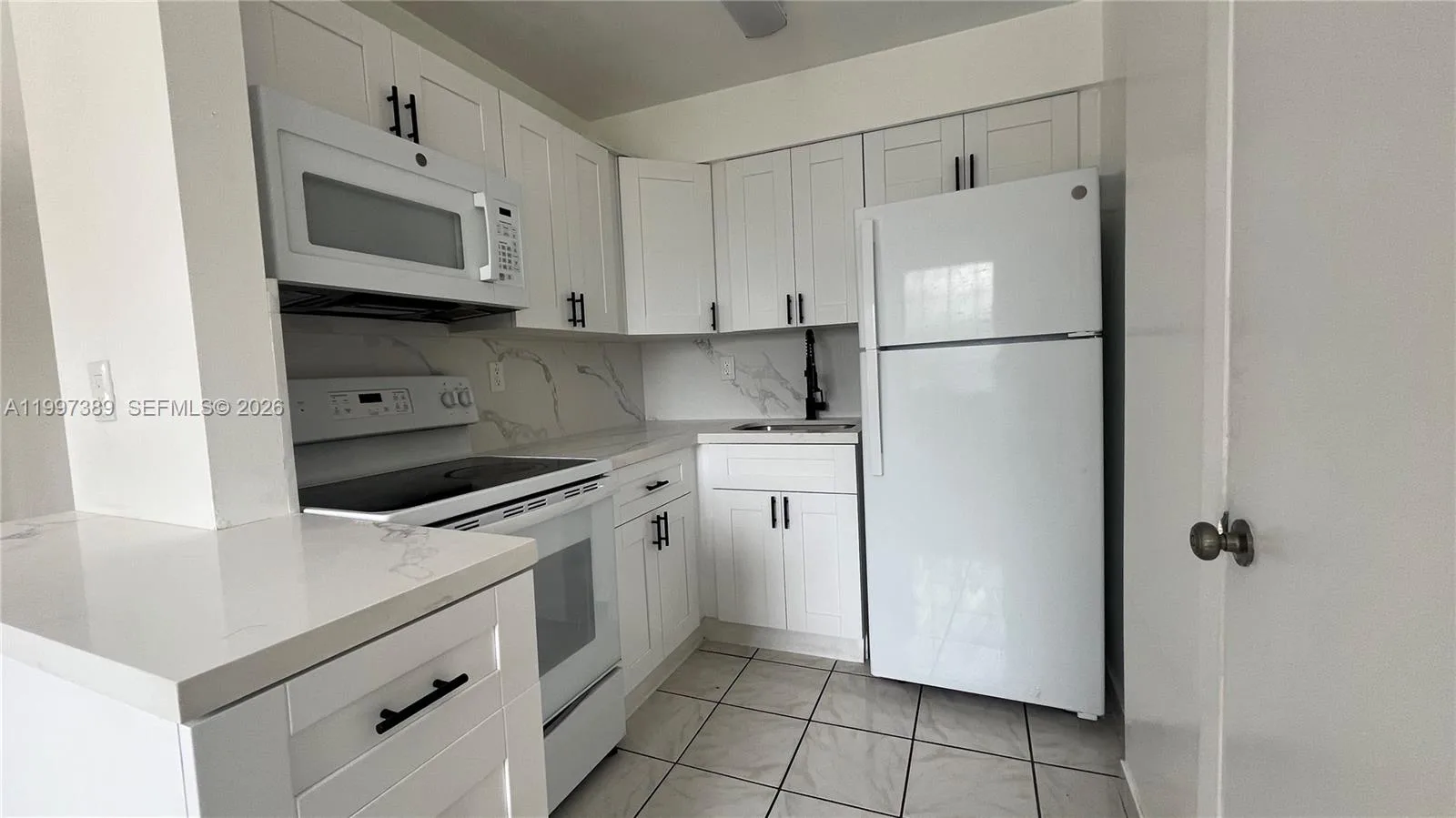 8701 SW 141st St # B8, Palmetto Bay, FL 33176