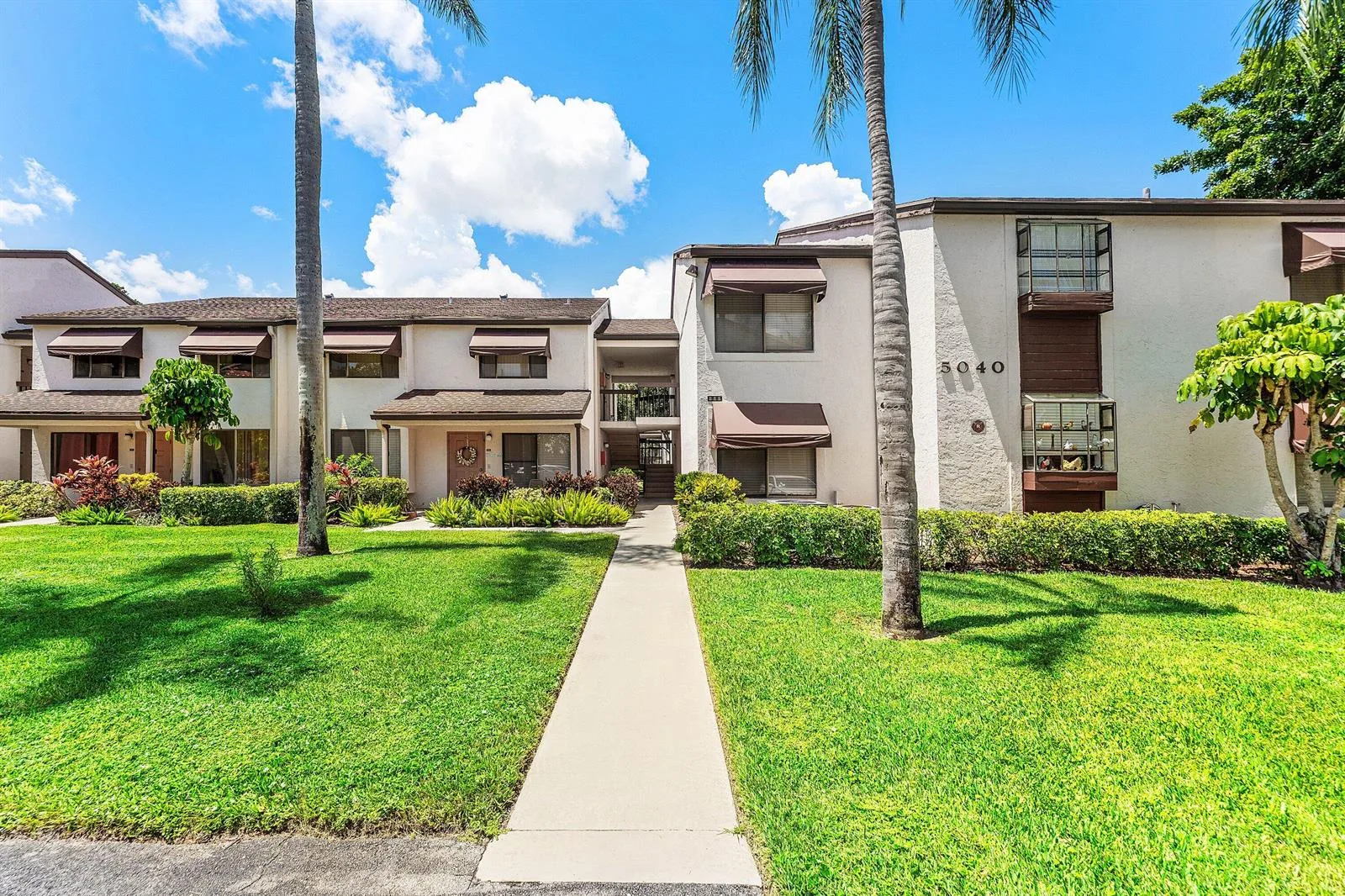5040 Rose Hill Drive # 206, Boynton Beach, FL 33437