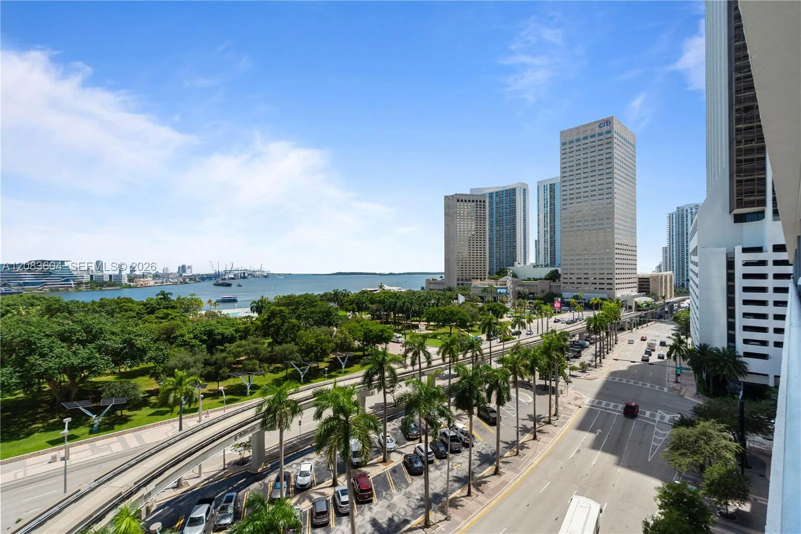 50 BISCAYNE BLVD # 902, Miami, FL 33132