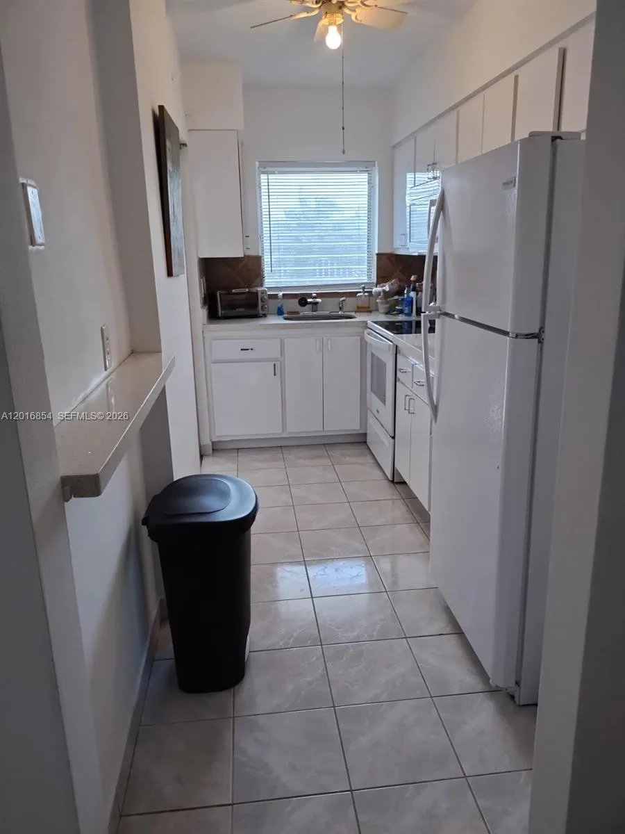 201 NE 14th Ave # 10C, Hallandale Beach, FL 33009 photo 11