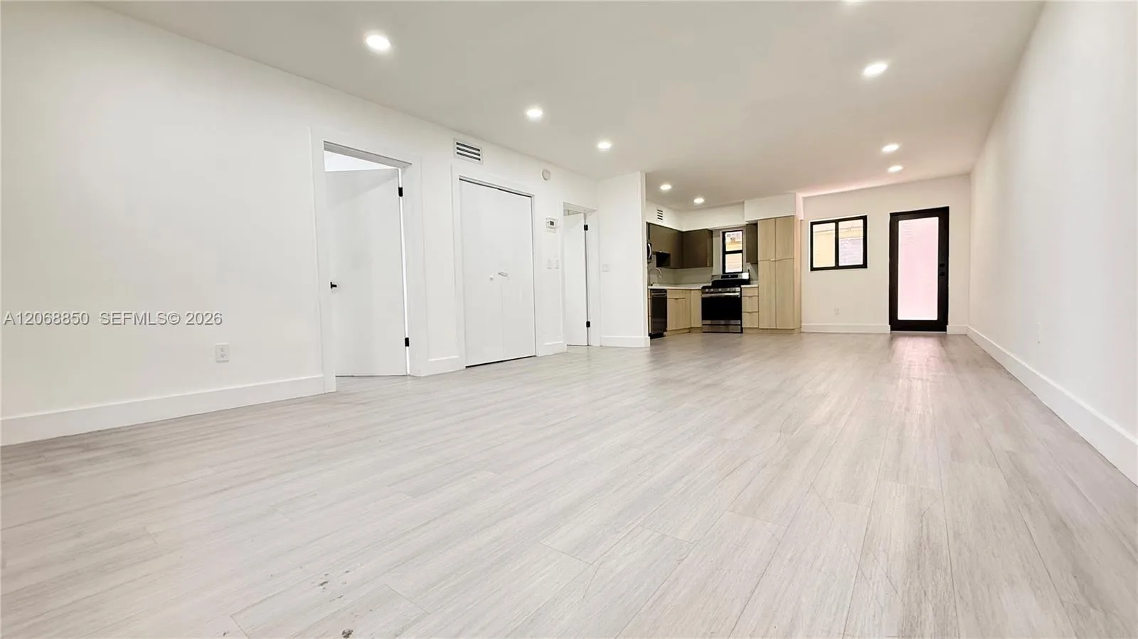 609 Lenox Ave # 2, Miami Beach, FL 33139