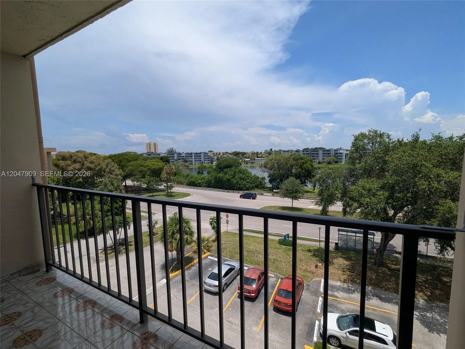 9140 Fontainebleau Blvd # 504, Miami, FL 33172 photo 9