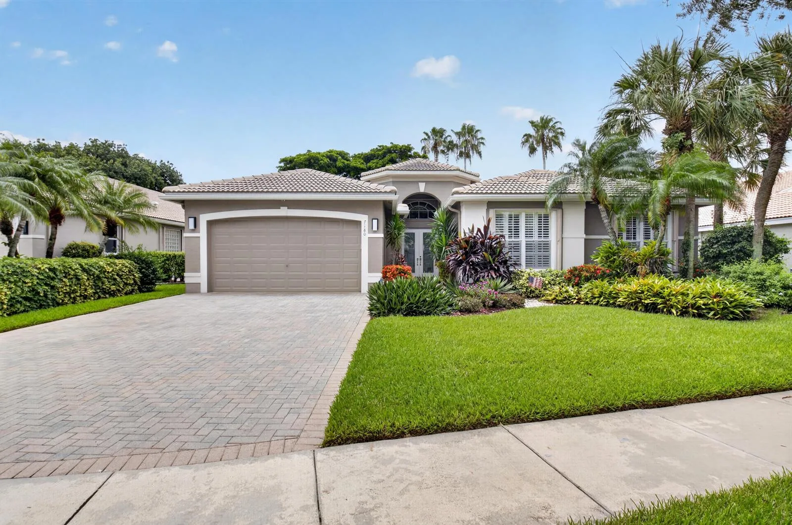 7180 Francisco Bend Drive, Delray Beach, FL 33446