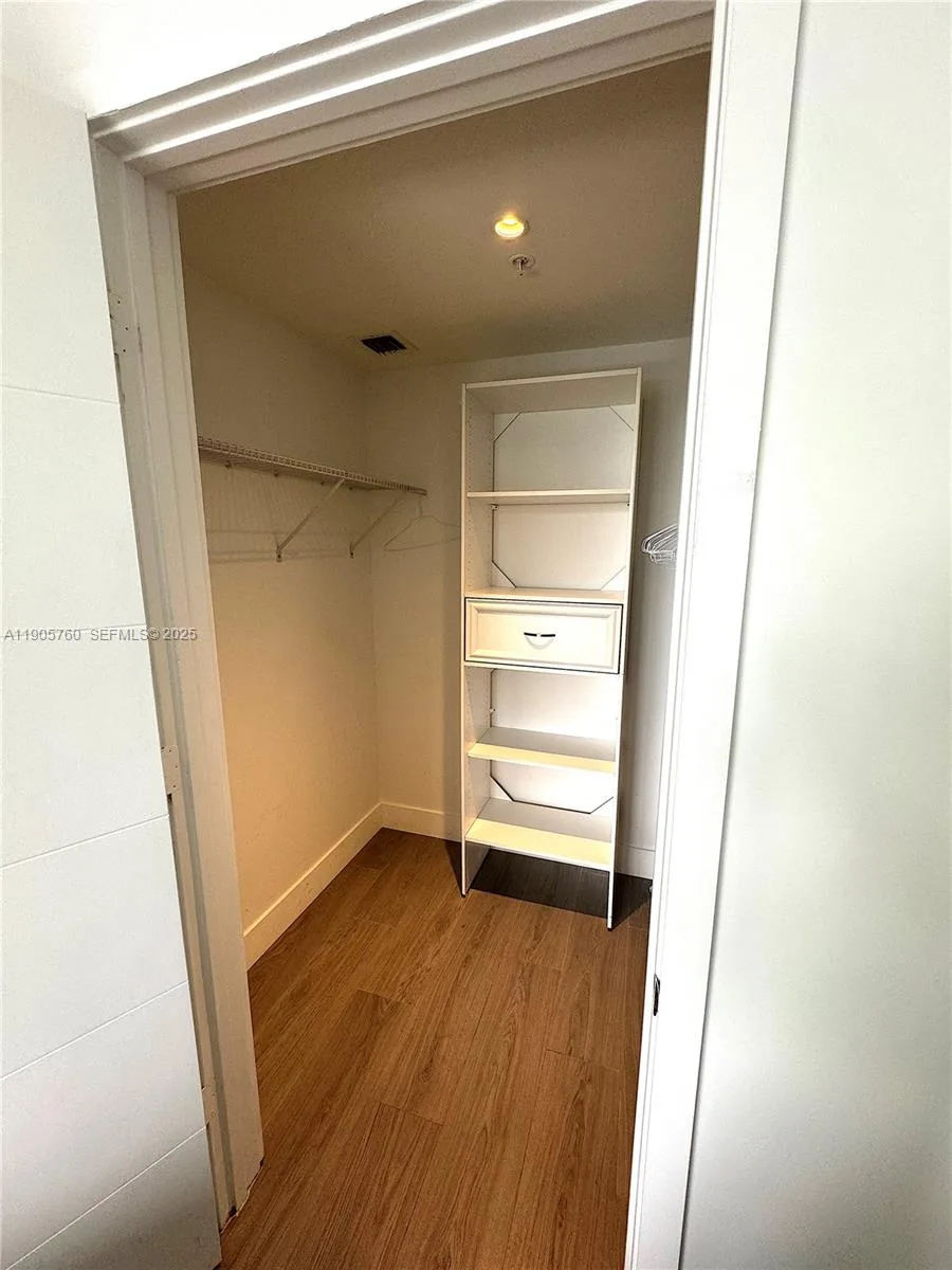 1010 SW 2nd Ave # 910, Miami, FL 33130 photo 13