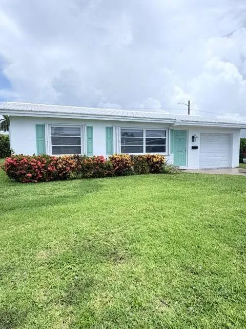 1308 SW 24th Street, Boynton Beach, FL 33426