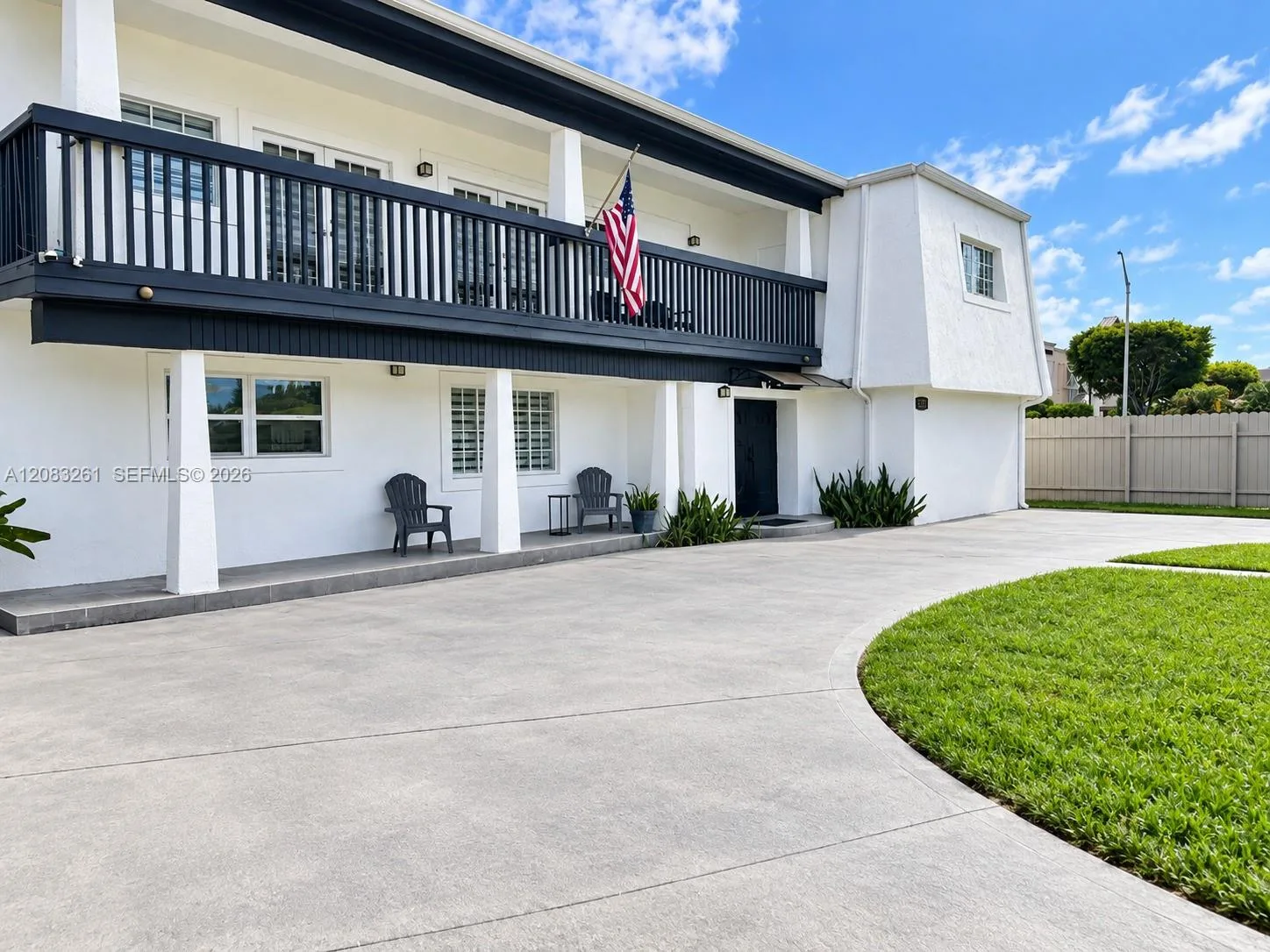 4120 NW 166th St, Miami Gardens, FL 33054