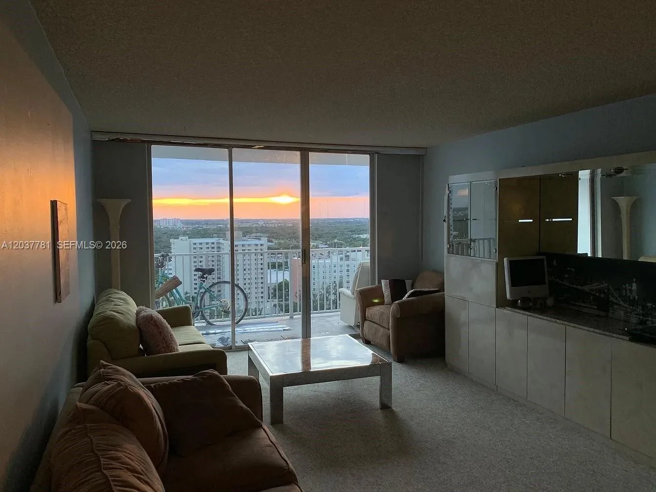 2801 NE 183rd St # 2107W, Aventura, FL 33160 photo 10
