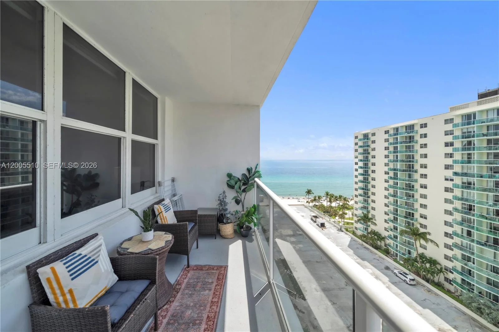 3725 S Ocean Dr # 1220, Hollywood, FL 33019