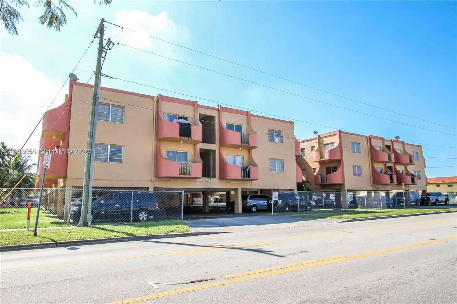 3675 W 11th Ave # 319, Hialeah, FL 33012 photo 2