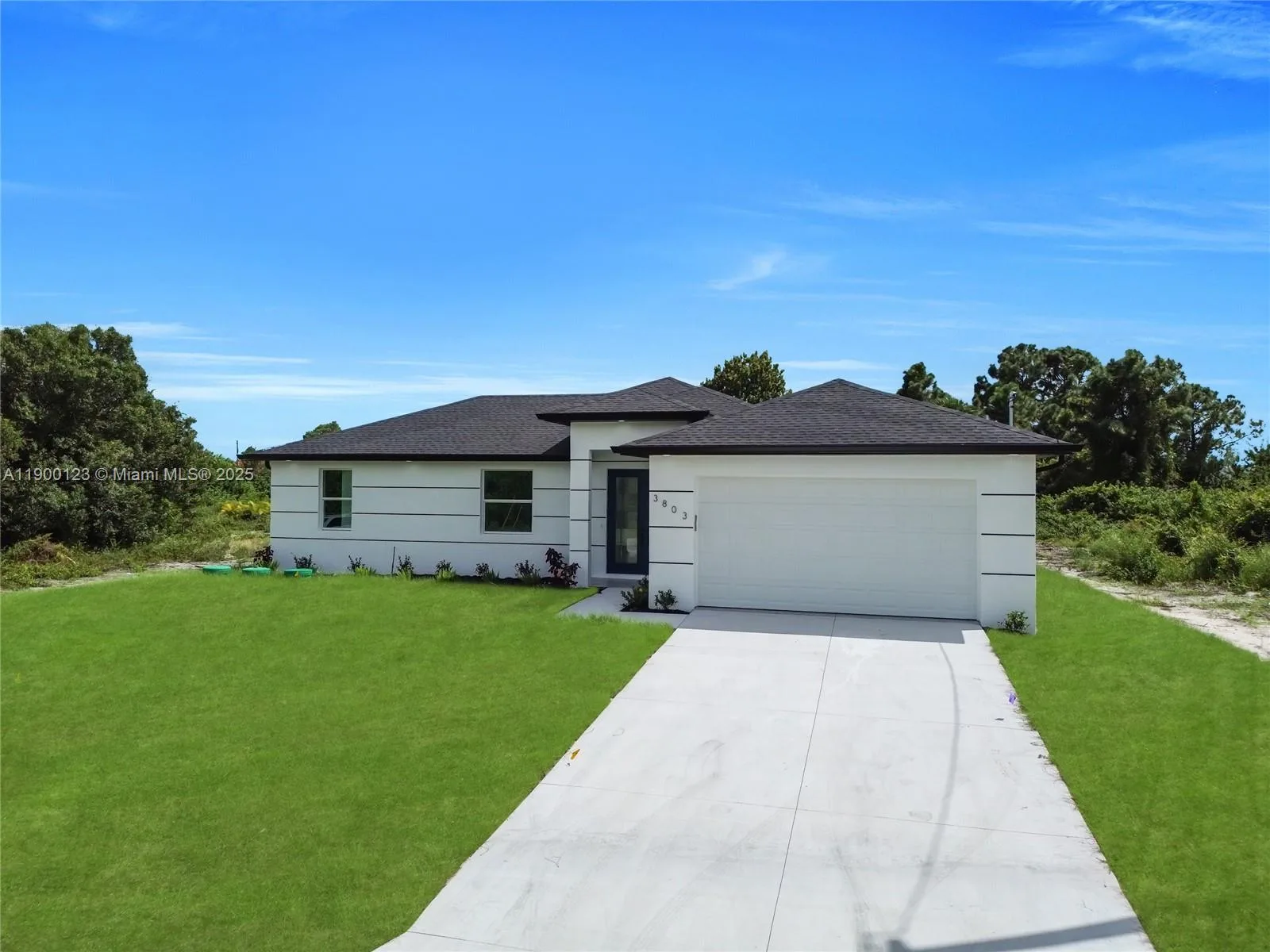 3803 SW 6th St, Lehigh Acres, FL 33976