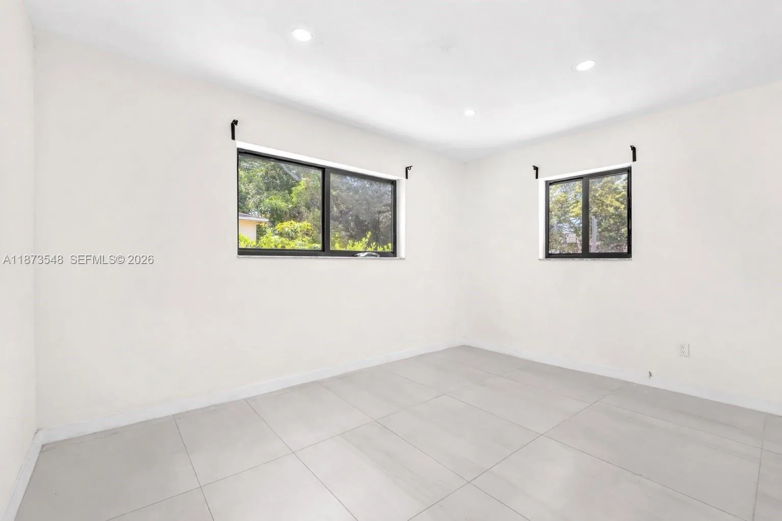 621 SW 33RD AVENUE, Miami, FL 33135 photo 11