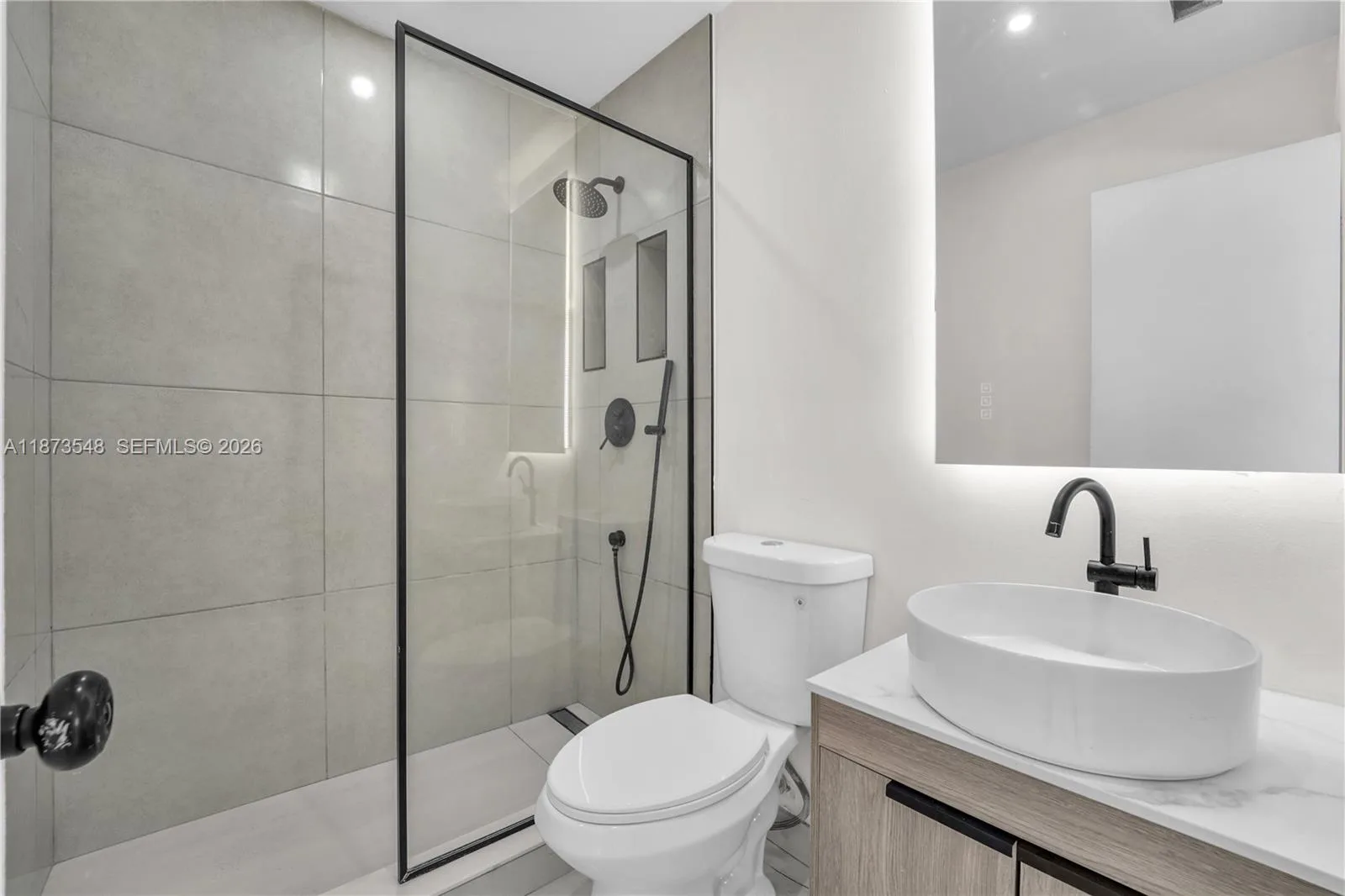 621 SW 33RD AVENUE, Miami, FL 33135 photo 8