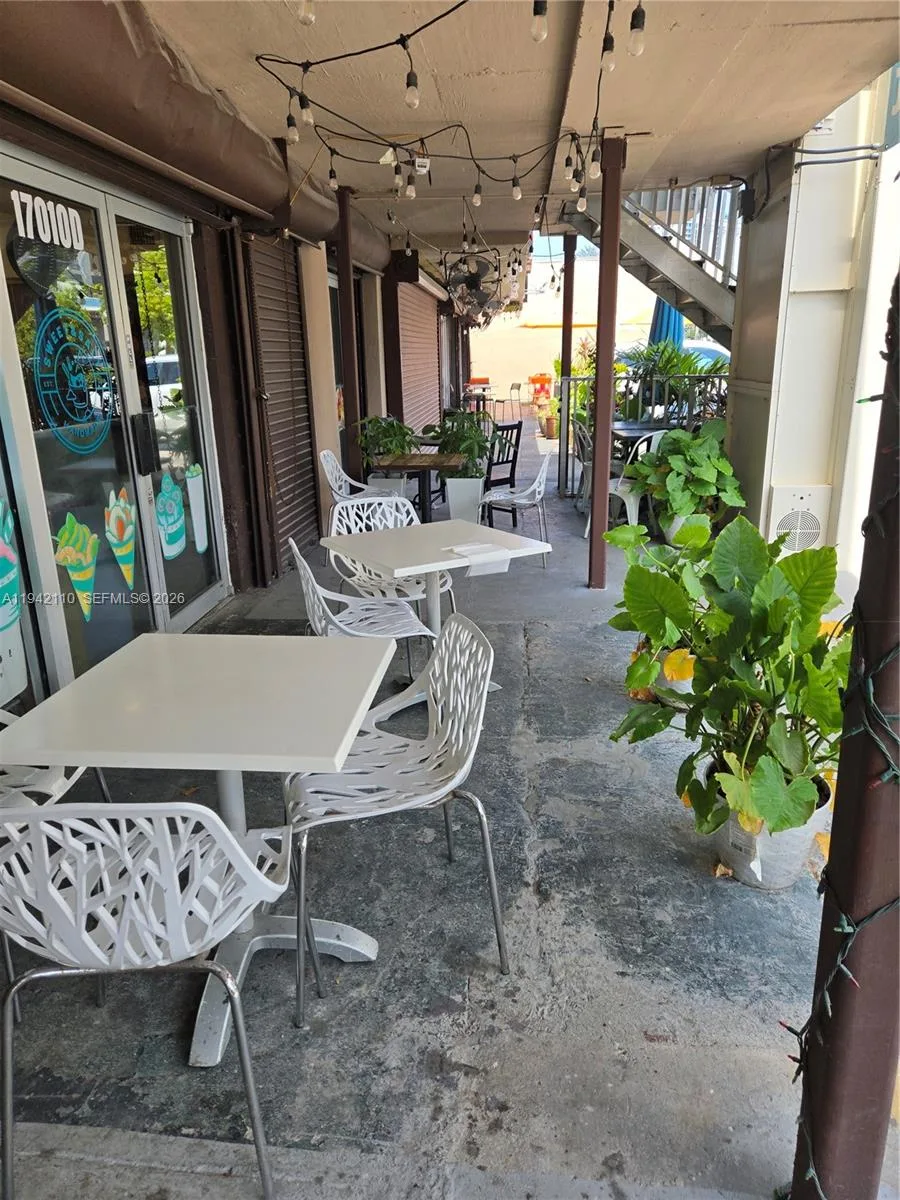 17010 #D W Dixie Hwy, North Miami Beach, FL 33160 photo 4