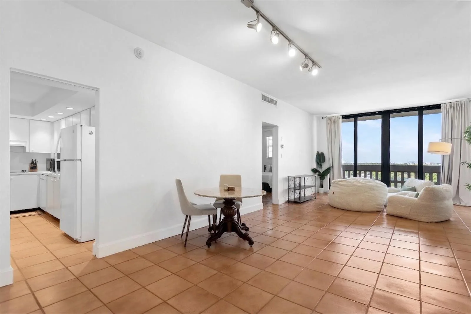 90 Edgewater Drive # Ph23, Coral Gables, FL 33133 photo 3