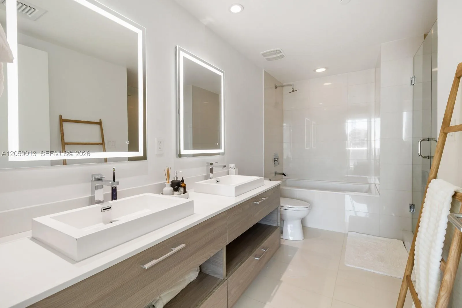 1300 S Miami Ave # 3406, Miami, FL 33130 photo 10