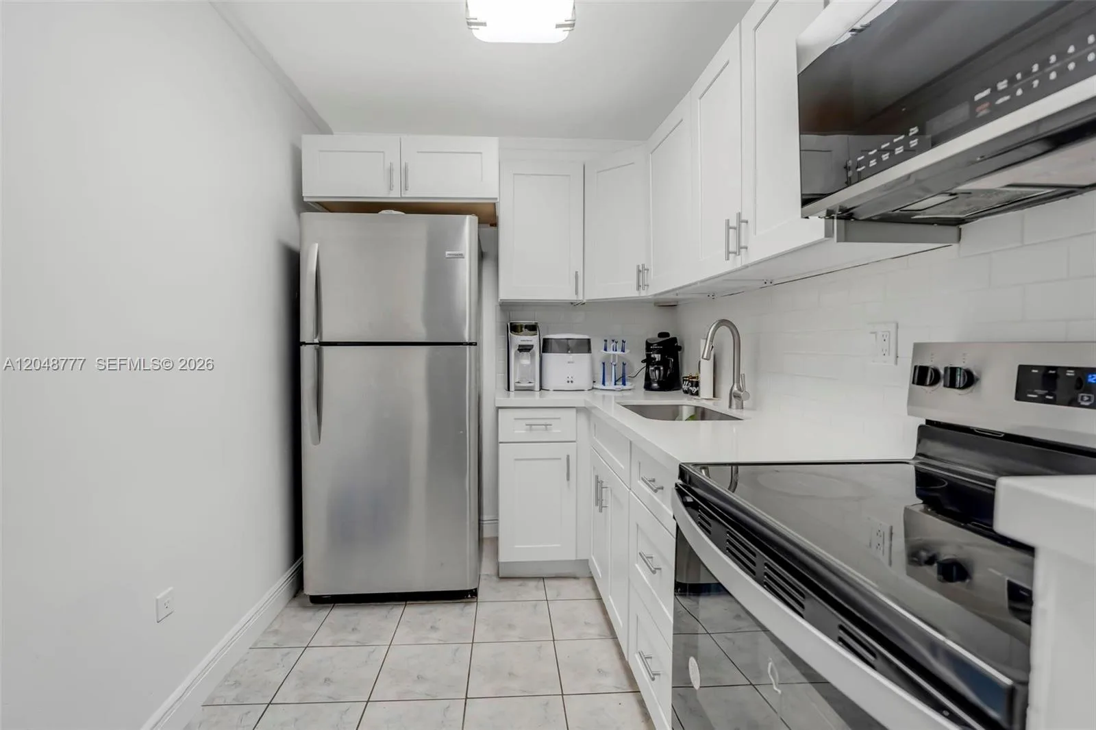 8501 NW 8th St # 110, Miami, FL 33126 photo 2