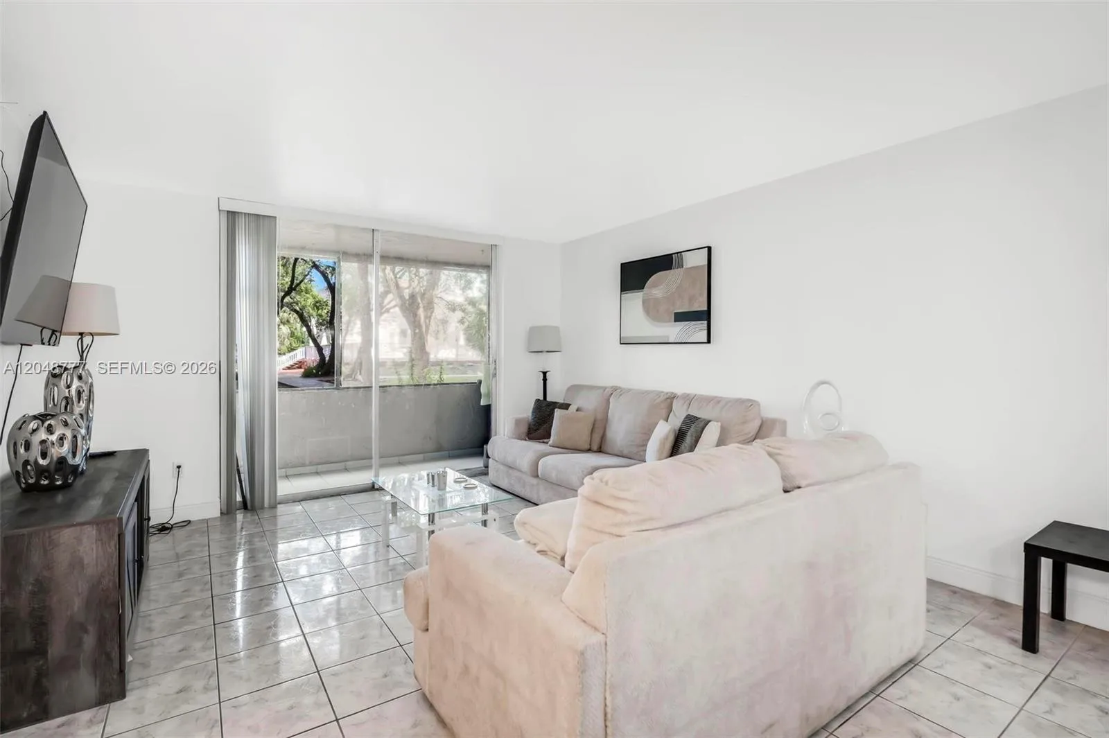 8501 NW 8th St # 110, Miami, FL 33126 photo 8