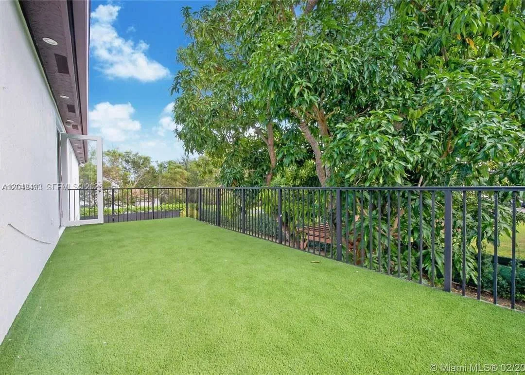 8164 SW 171st St, Palmetto Bay, FL 33157 photo 10