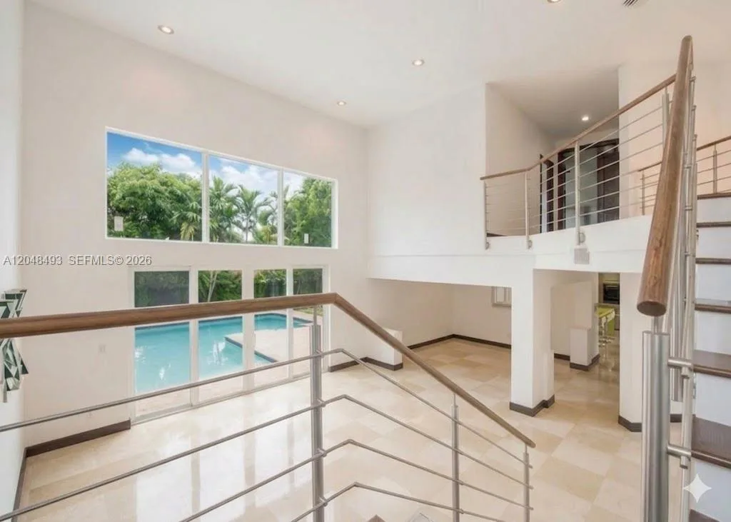 8164 SW 171st St, Palmetto Bay, FL 33157 photo 9