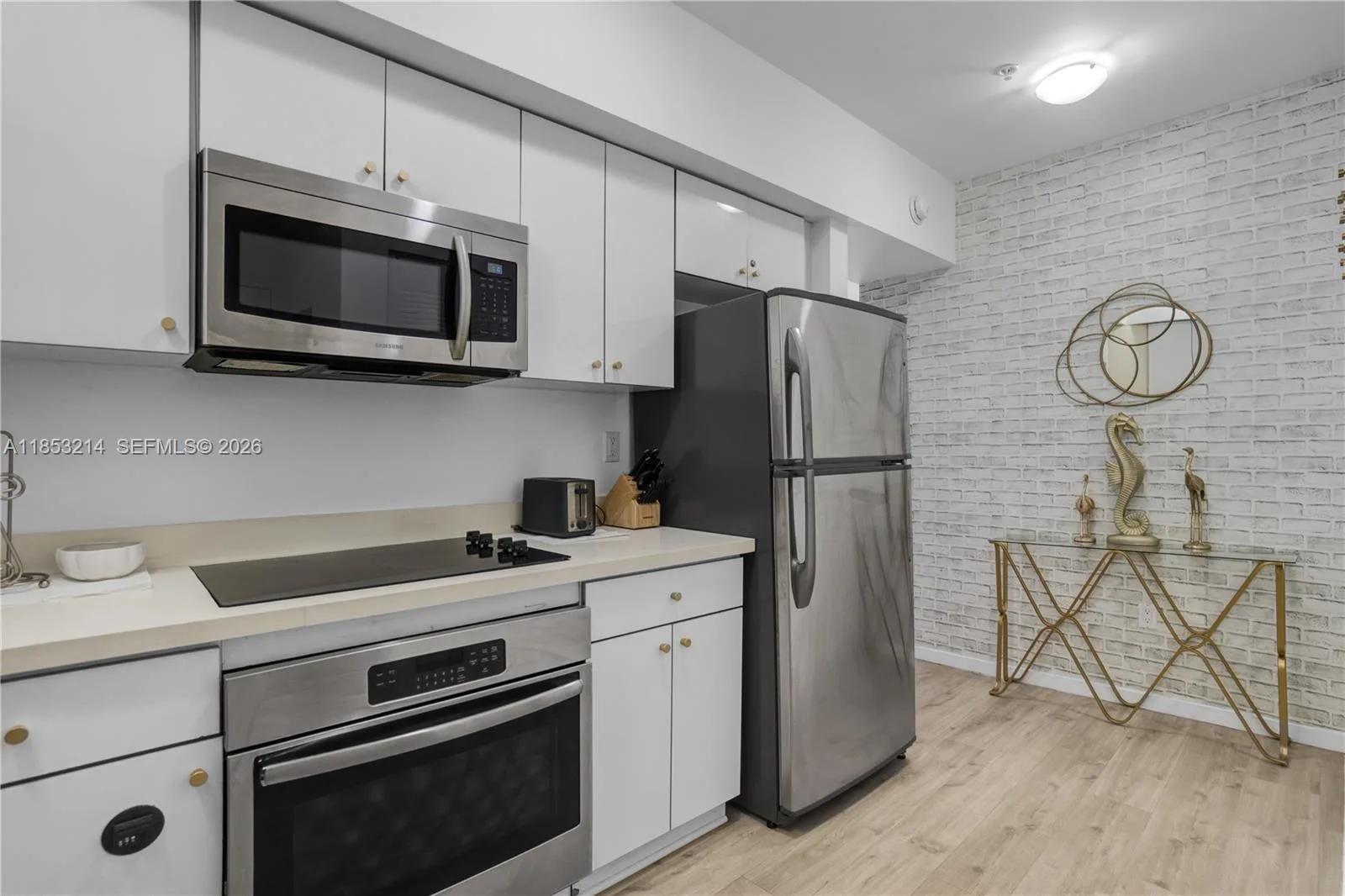 810 7th St # 107, Miami Beach, FL 33139 photo 11