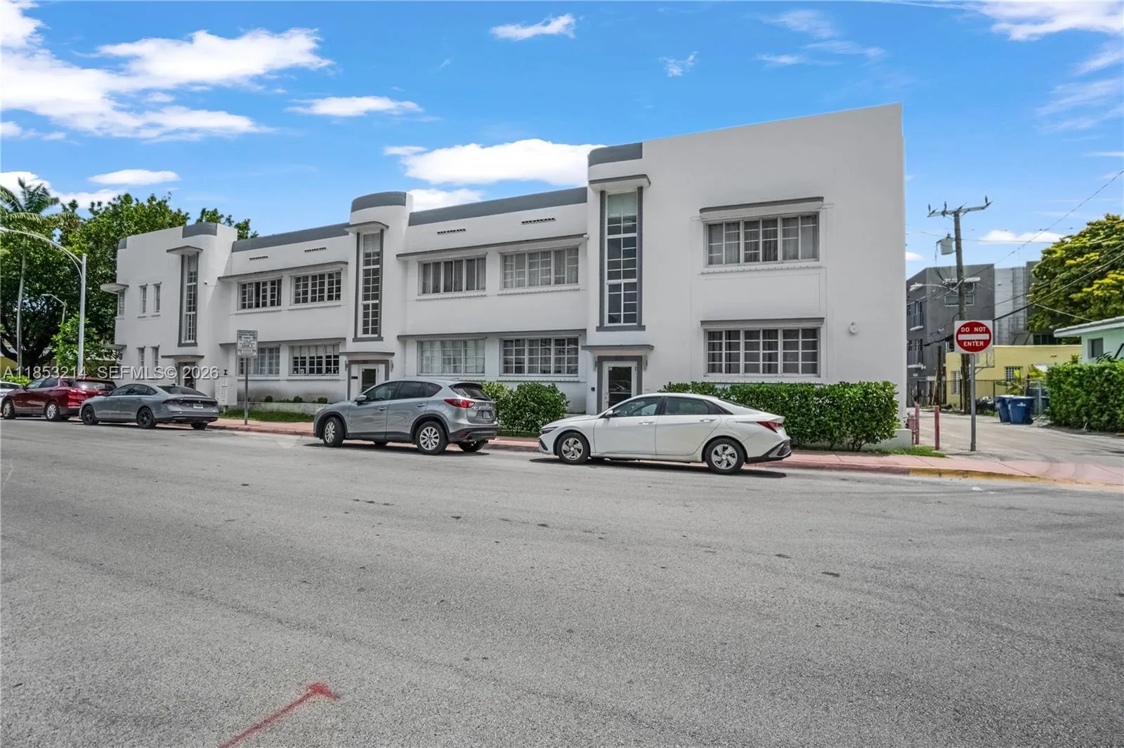 810 7th St # 107, Miami Beach, FL 33139 photo 2