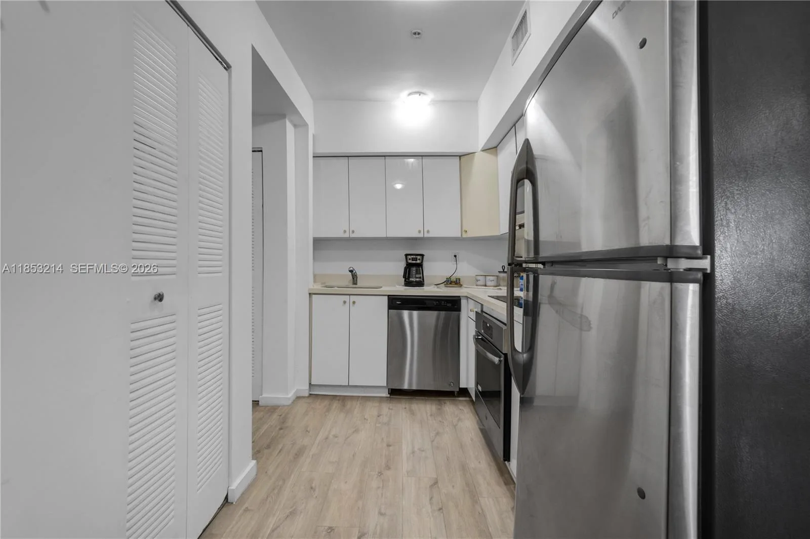 810 7th St # 107, Miami Beach, FL 33139 photo 9