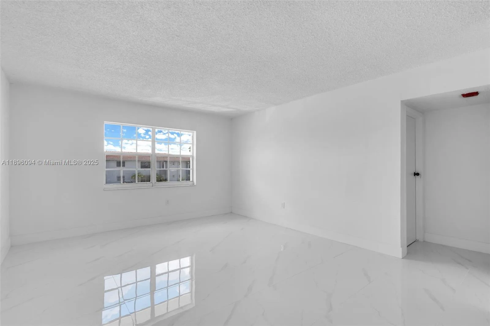 4050 NW 135th St # 21-11, Opa-Locka, FL 33054 photo 7